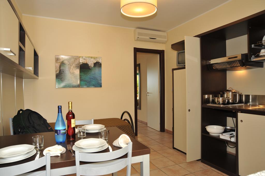 טורה ואדו Cala Saracena Resort מראה חיצוני תמונה
