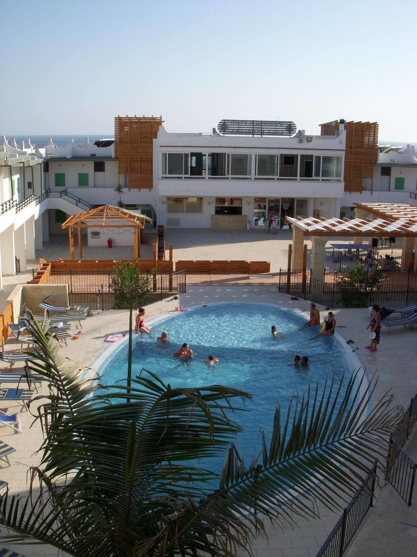 טורה ואדו Cala Saracena Resort מראה חיצוני תמונה